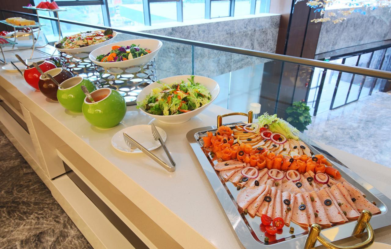 Hampton By Hilton Zhongshan Nanlang Exterior foto