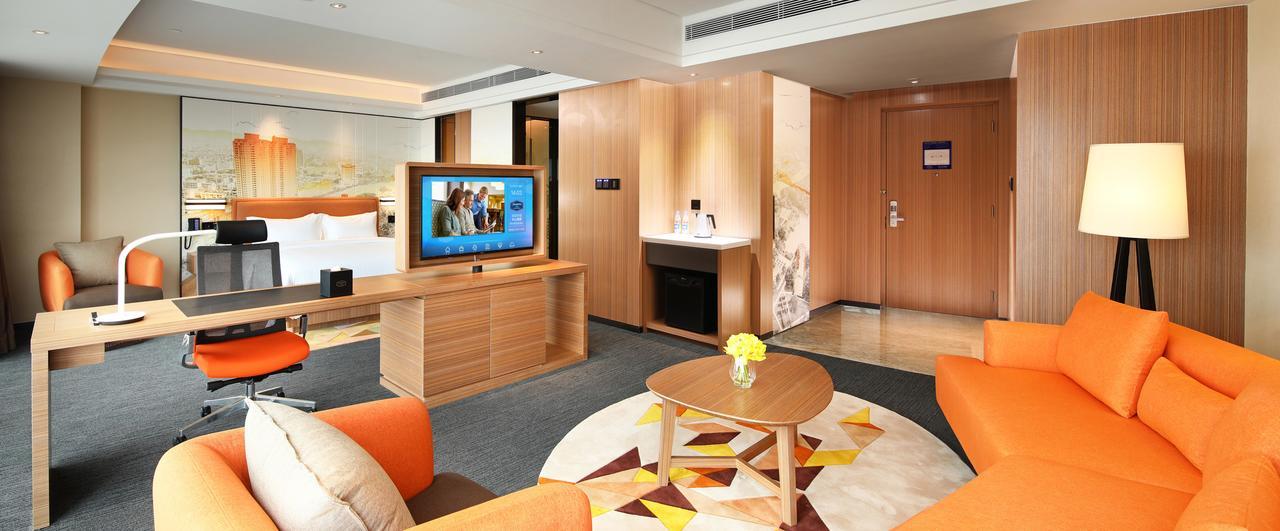 Hampton By Hilton Zhongshan Nanlang Exterior foto