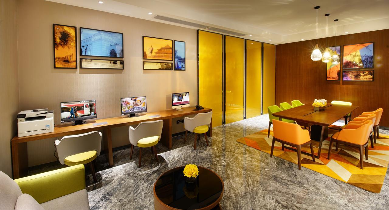 Hampton By Hilton Zhongshan Nanlang Exterior foto