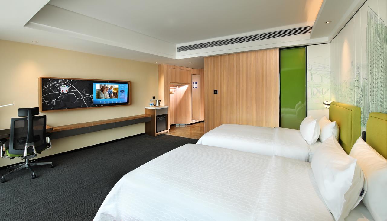 Hampton By Hilton Zhongshan Nanlang Exterior foto